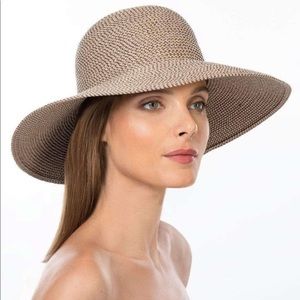 HAMPTON HAT - BARK. New, never worn with tags.